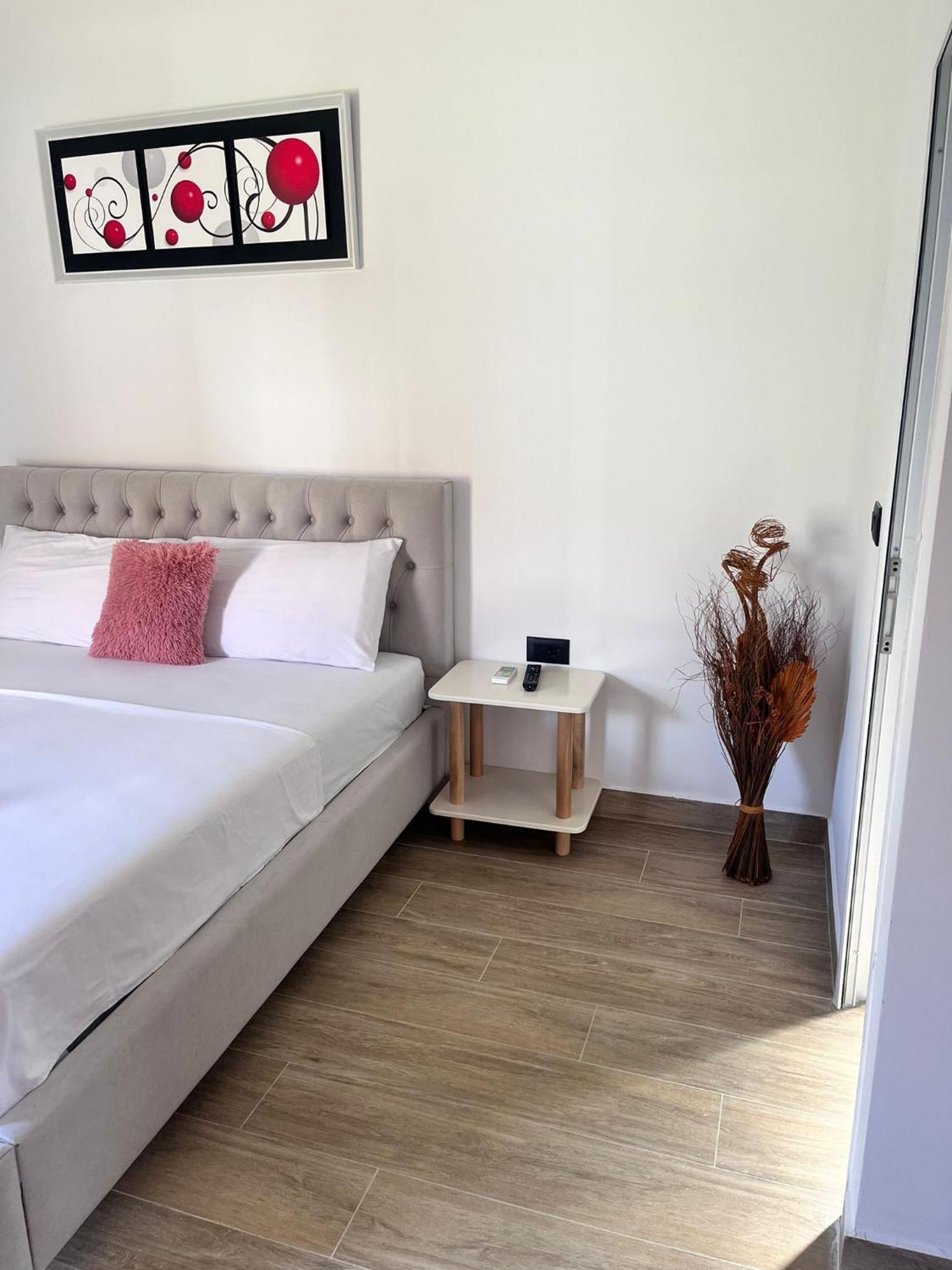 Apartment Ari *